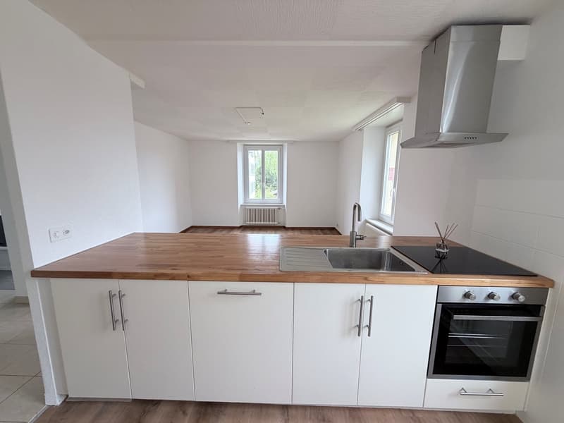 Appartement 2.5 pièces à louer à Chézard-St-Martin (3)