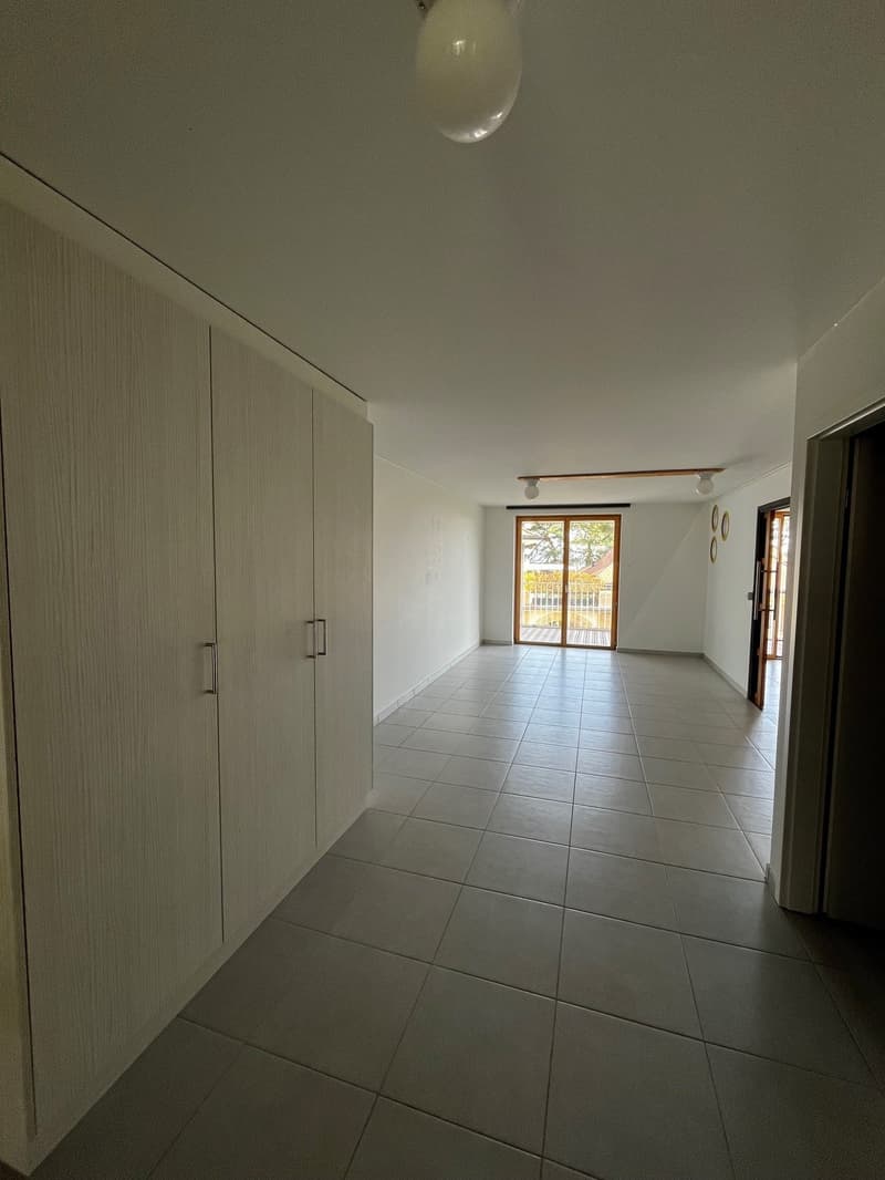 Appartement de 3 pièces avec balcon à Neuchâtel (3)
