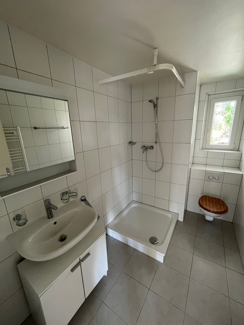 Lumineux appartement de 3.5 pièces avec balcon à Neuchâtel (5)