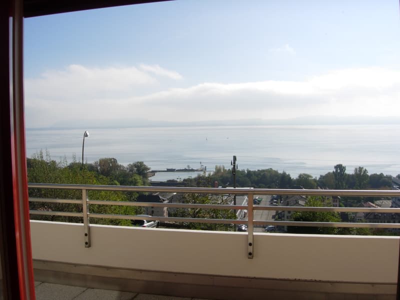 Appartement 3.5 pièces avec balcon et belle vue à Neuchâtel (8)
