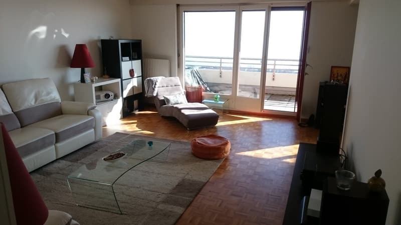 Appartement 3.5 pièces avec balcon et belle vue à Neuchâtel (4)