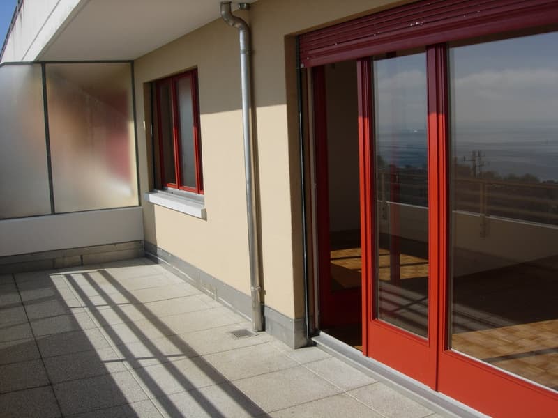 Appartement 3.5 pièces avec balcon et belle vue à Neuchâtel (11)