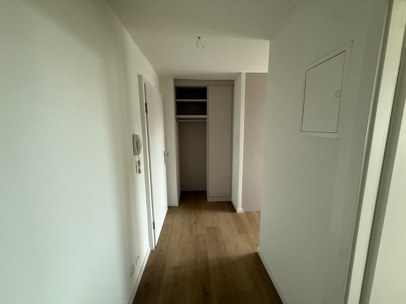 Charmant appartement de 2,5 pièces à Neuchâtel – disponible immédiatement (9)