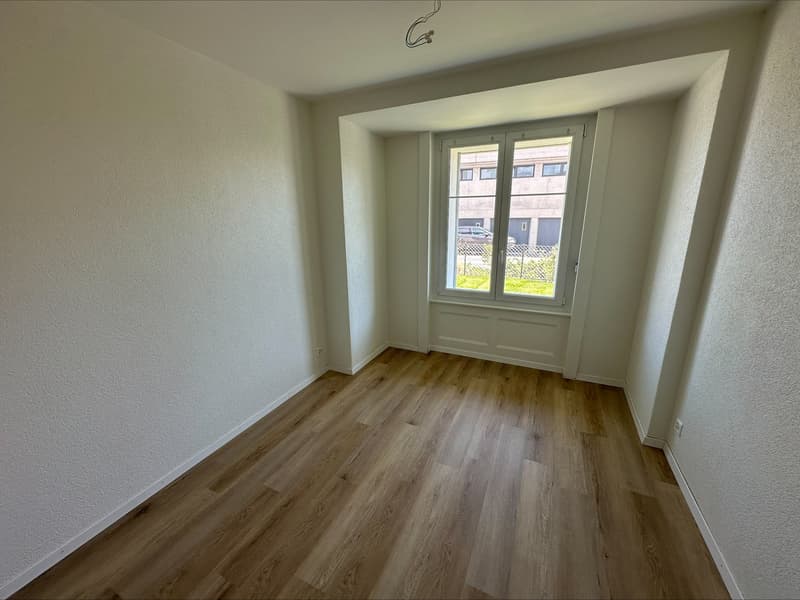 Appartement 3 pièces rénové avec terrasse à Neuchâtel (8)