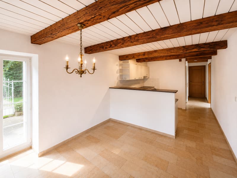 Charmant appartement de 4 pièces au cœur de Cressier (2)