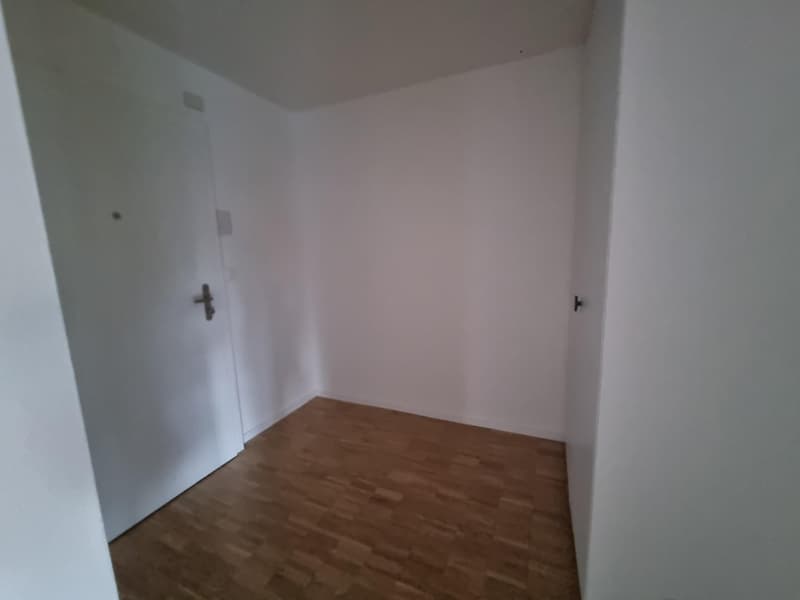Appartement de 3.5 pièces avec balcon à Marin-Epagnier (9)