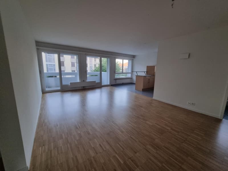 Appartement de 3.5 pièces avec balcon à Marin-Epagnier (6)