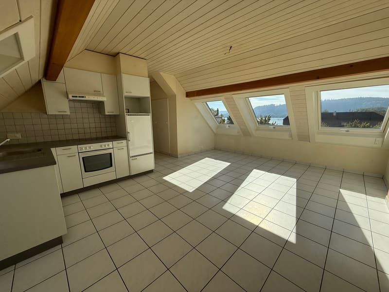 Charmant appartement de 2,5 pièces avec balcon au Landeron (4)
