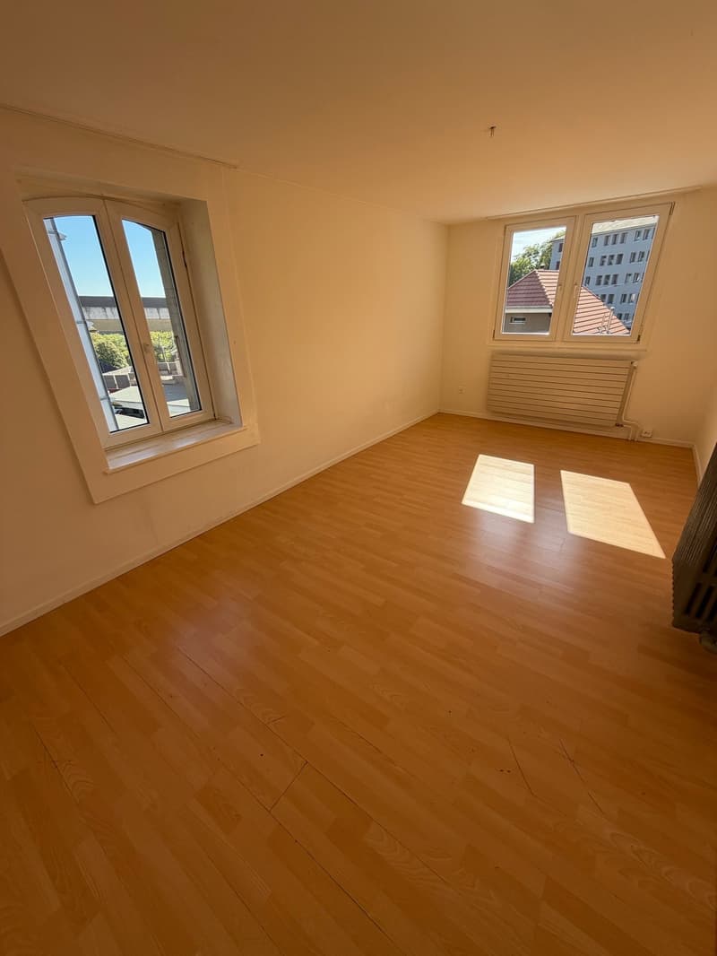 Appartement de 4.5 pièces avec balcon à Neuchâtel – disponible dès novembre 2026 (4)