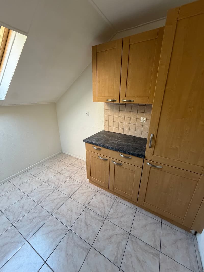 Appartement de 4.5 pièces avec balcon à Neuchâtel – disponible dès novembre 2026 (2)