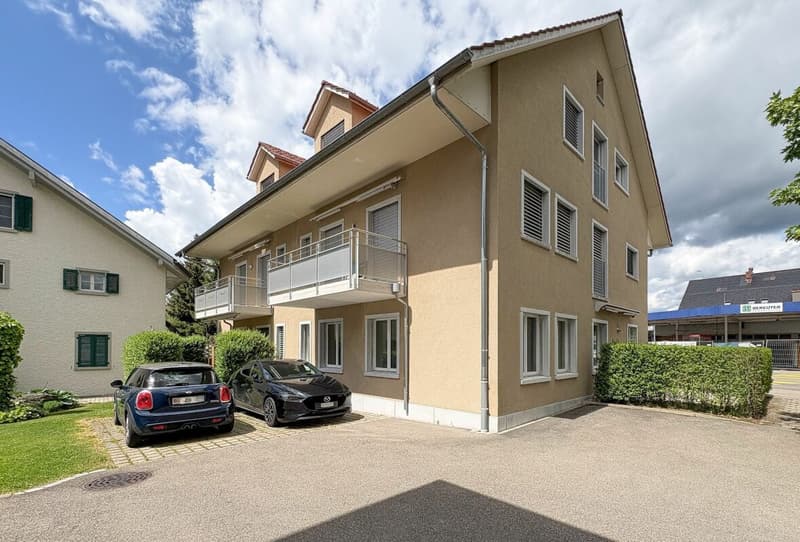 2.5-Zimmer-Erdgeschosswohnung mit Gartensitzplatz (6)