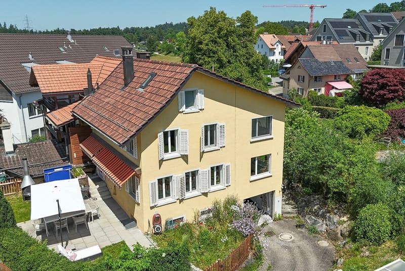 4.5-Zimmer-Doppeleinfamilienhaus an sonniger Lage (12)