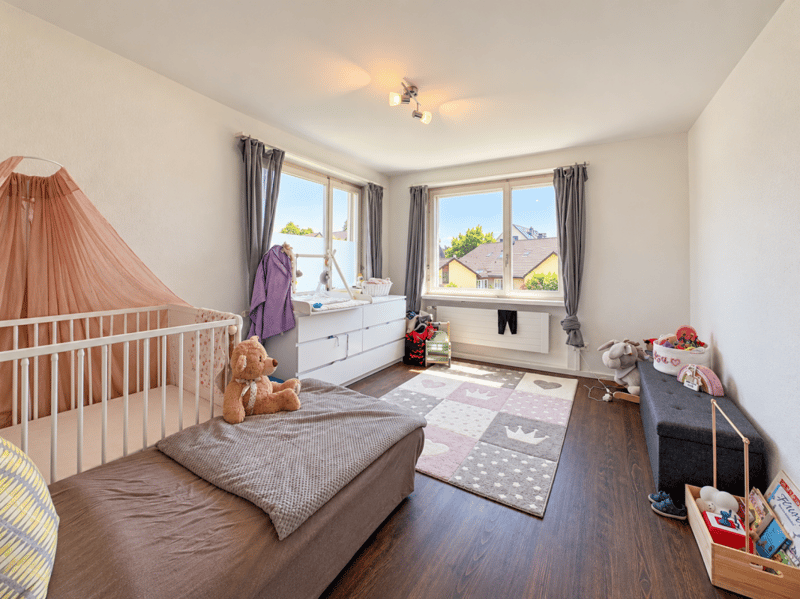 4.5-Zimmer-Doppeleinfamilienhaus an sonniger Lage (5)