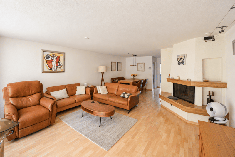 Grosszügiges 5.5-Zimmer-Reiheneinfamilienhaus mit 169 m² Wohnfläche (5)