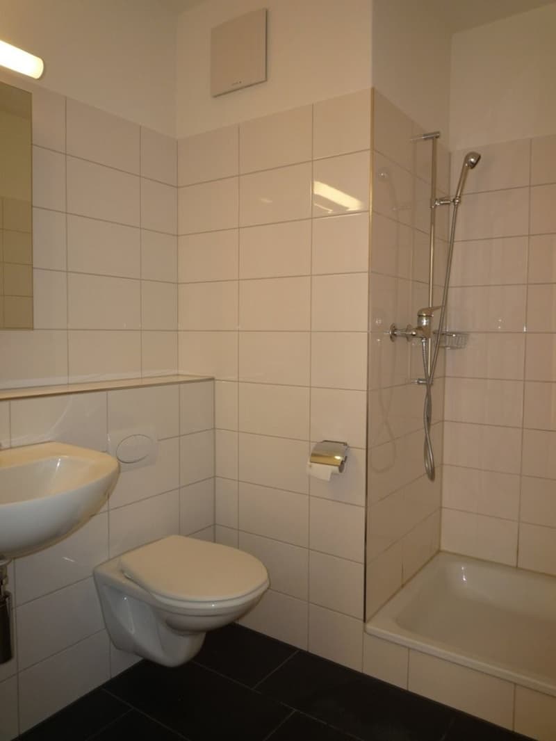 Dusche_WC.JPG