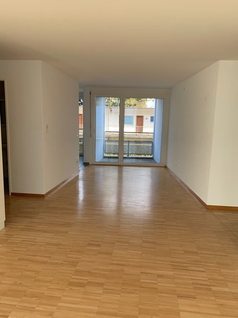 Esszimmer (das Bild entspricht dem Ausbaustandard)