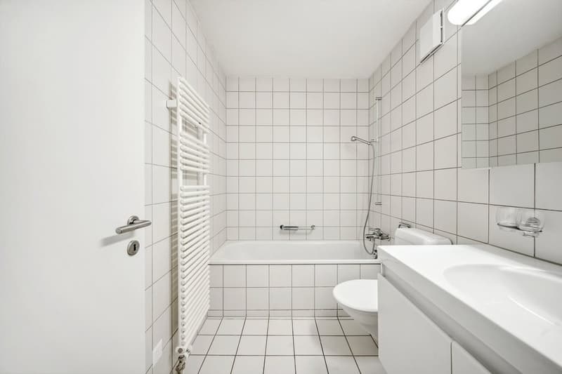 Bad mit Badewanne