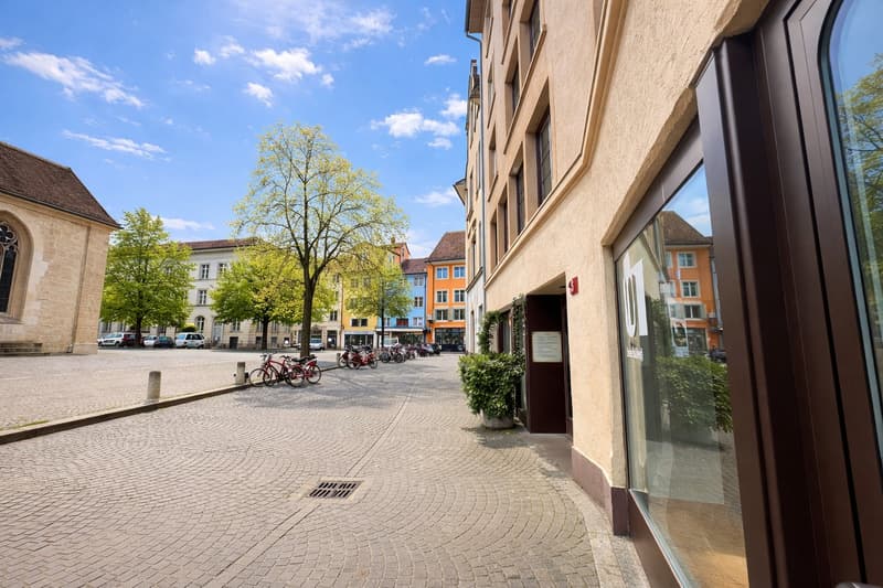 Top Visibility. Top Location. Winterthur. (6)