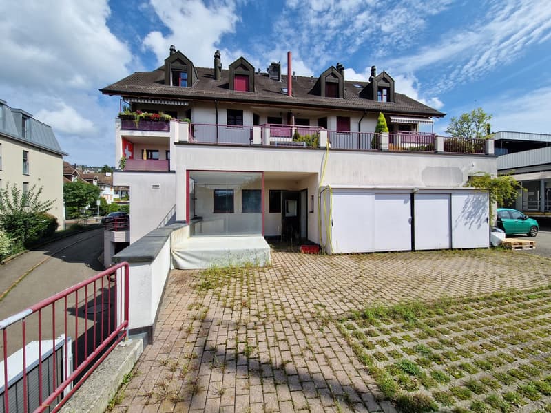 Praxis-/Büro-/Verkaufsfläche im Zentrum von Männedorf (6)
