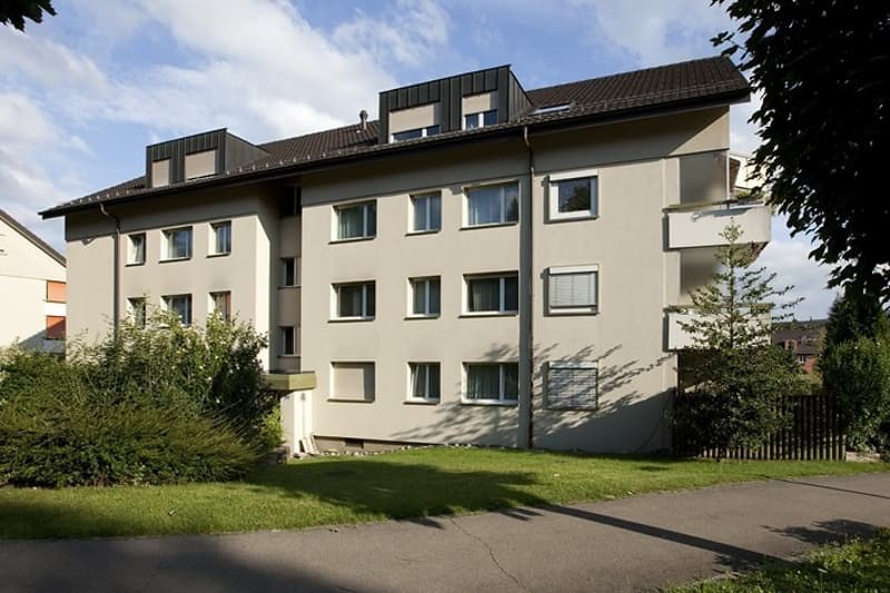 Tolle Wohnung mit sonnigem Balkon (2)