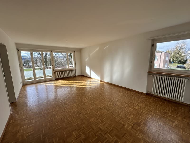 Charmante 2.5-Zimmerwohnung - nahe Bahnhof Dietlikon (3)