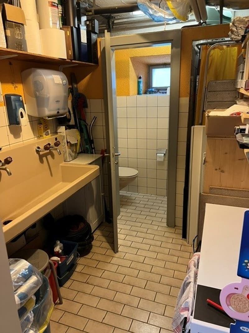 Gewerbefläche in Maur zu vermieten (6)