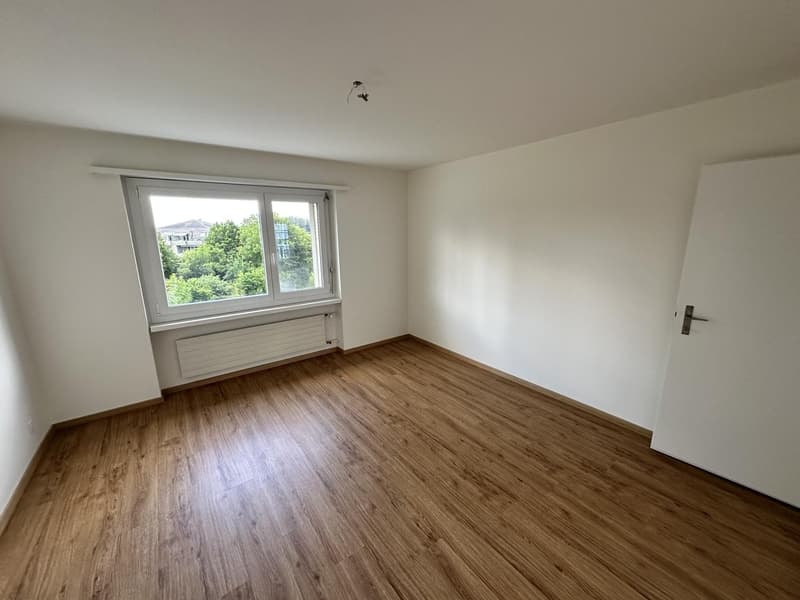 3.5-Zimmerwohnung im 2.OG rechts (6)