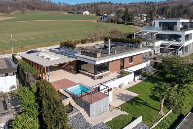 Einfamilienhaus mit grosszügigen Aussenflächen und Weitsicht (9)