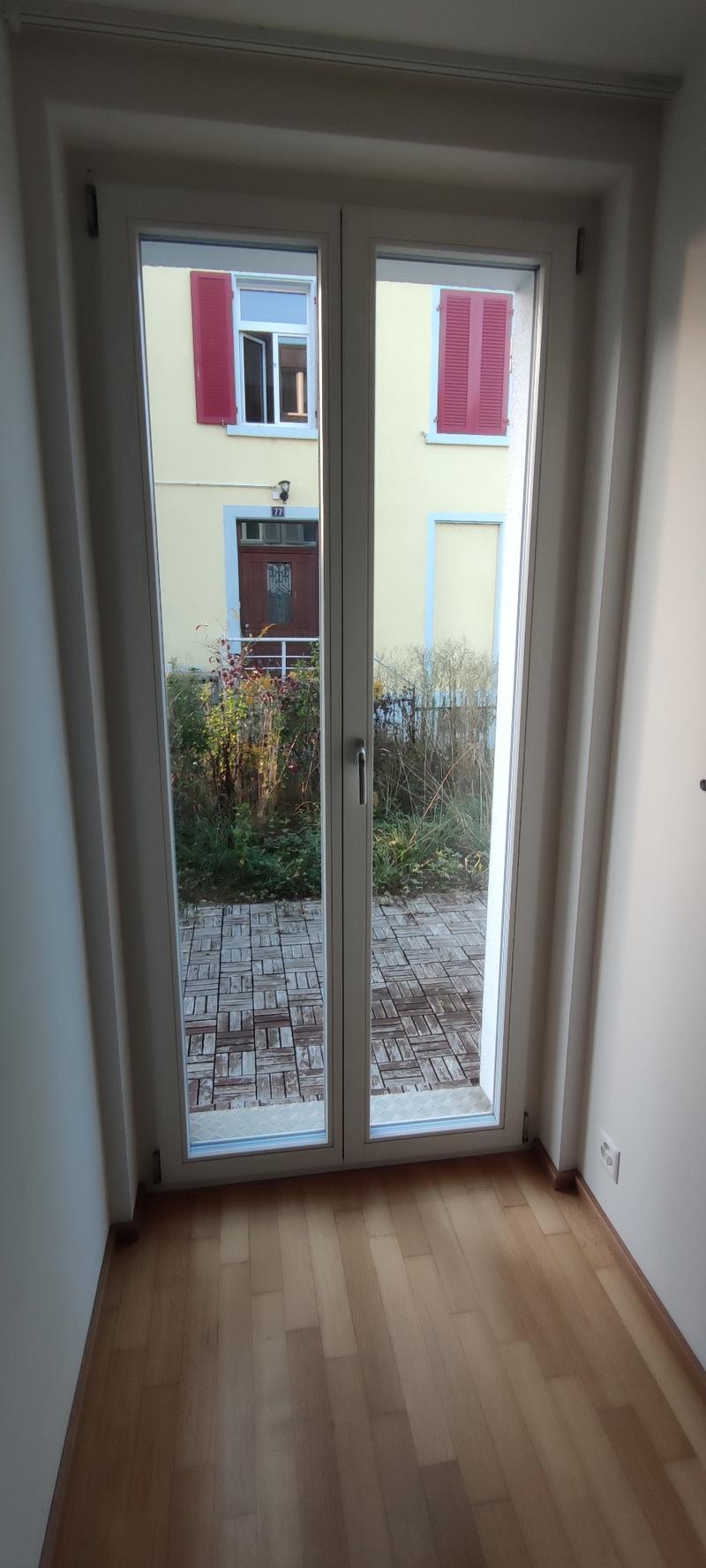 Urbanes 3.5-Zimmer-Einfamilienhaus mit 1 Zimmer-Einliegerwohnung und Stellplatz in Winterthur (7)