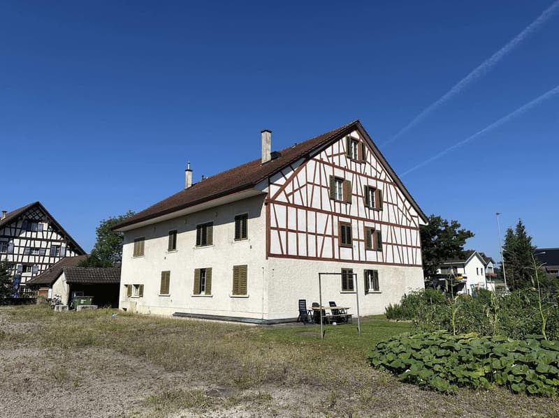 Mehrfamilienhaus mit Baulandgrundstück in der Kernzone (3)