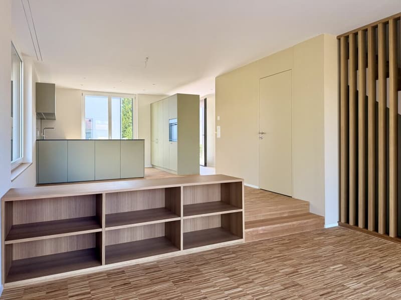Modernes Wohnen mit Galerie, Garten und eigener Tiefgarage (Mittelhaus) (2)