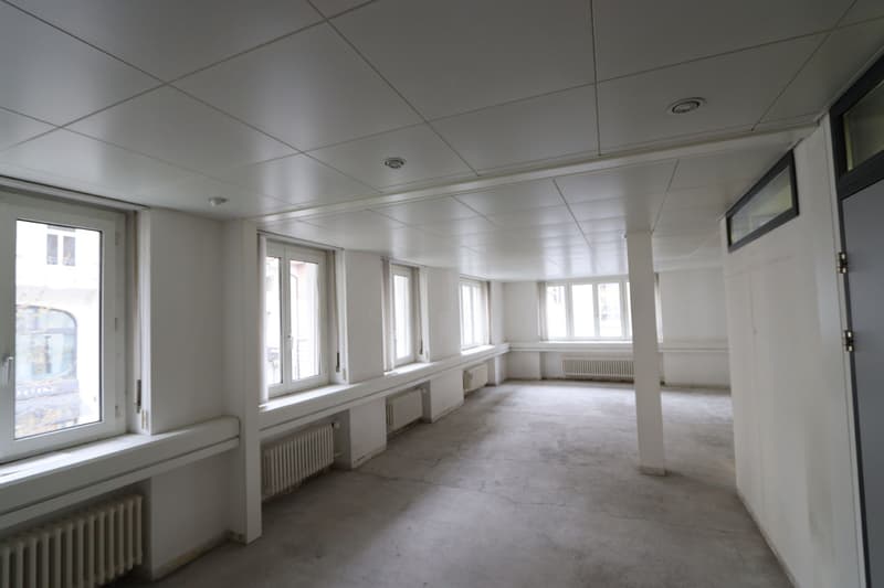 Looking for commercial space? Then you're in the right place! (3)