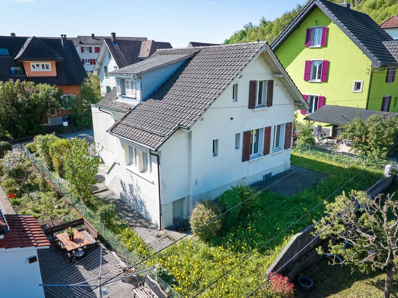 Freistehendes 5.5-Zimmer-Einfamilienhaus zu verkaufen (3)