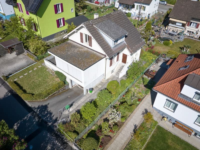 Freistehendes 5.5-Zimmer-Einfamilienhaus zu verkaufen (2)