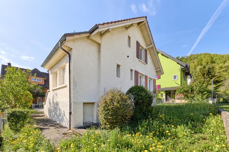 Freistehendes 5.5-Zimmer-Einfamilienhaus zu verkaufen (4)