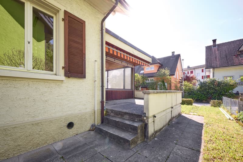 Freistehendes 5.5-Zimmer-Einfamilienhaus zu verkaufen (5)