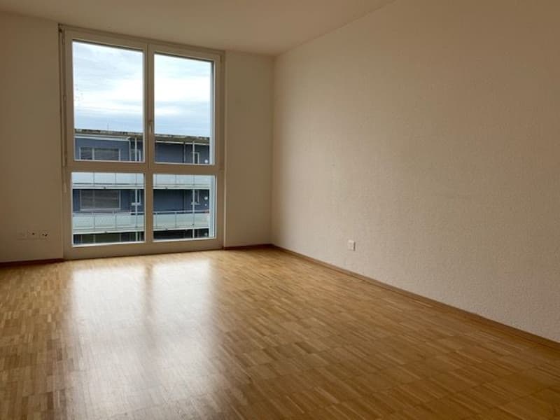 Grosszügig Wohnen in ruhigem Quartier! (2)