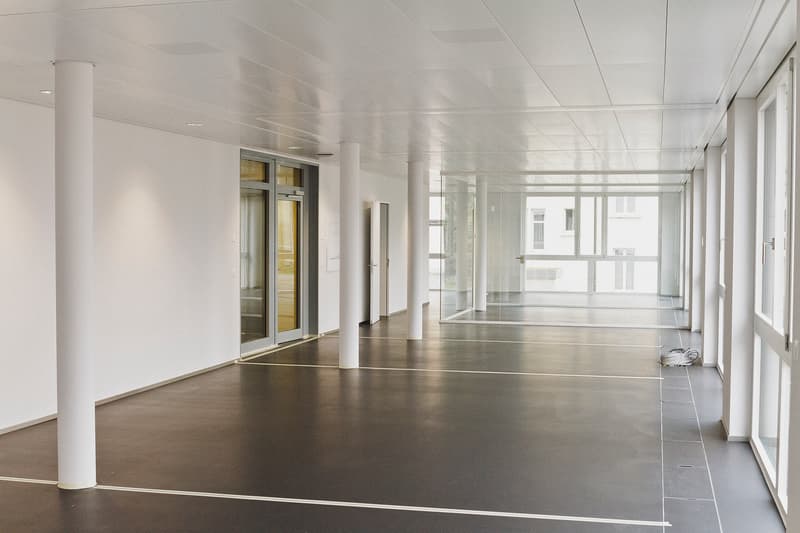 Bürofläche im Erdgeschoss Ost mit Gartenterrasse (8)