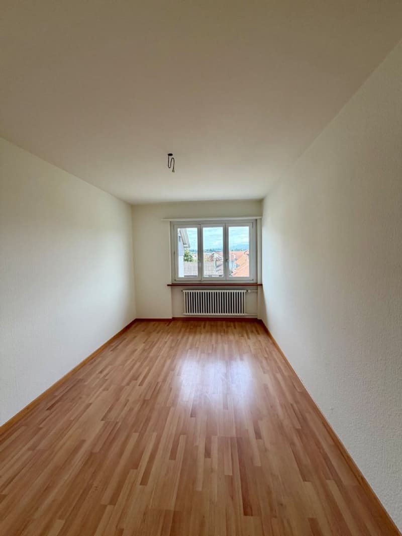 Teilsanierte Wohnung an ruhiger Lage im Grünen, direkt am Waldrand! (6)