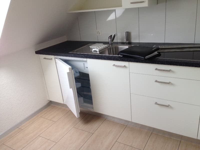 Perfekte Wohnung für Pendler und Studenten! Möbliert! (2)
