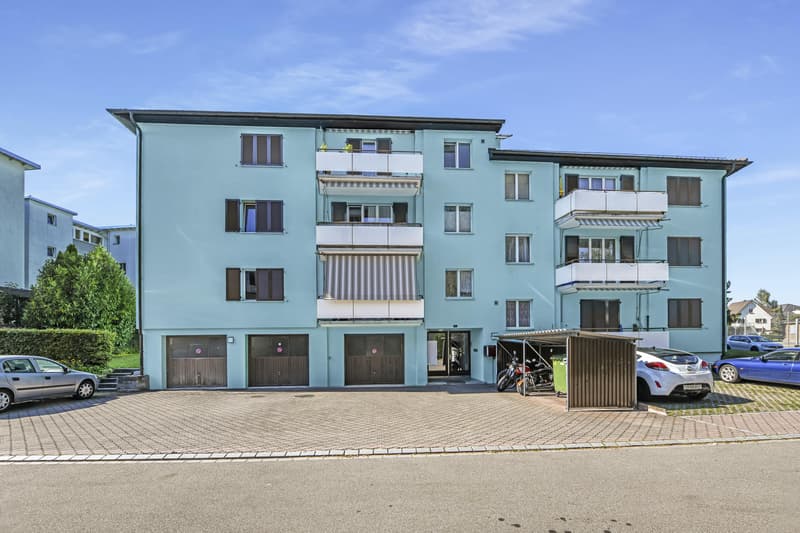 Aussenparkplatz in Dübendorf (3)