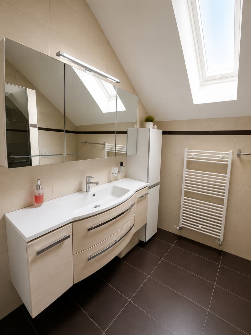 Propriété de caractère composée de 3 appartements – 393 m² habitables à Romont (13)