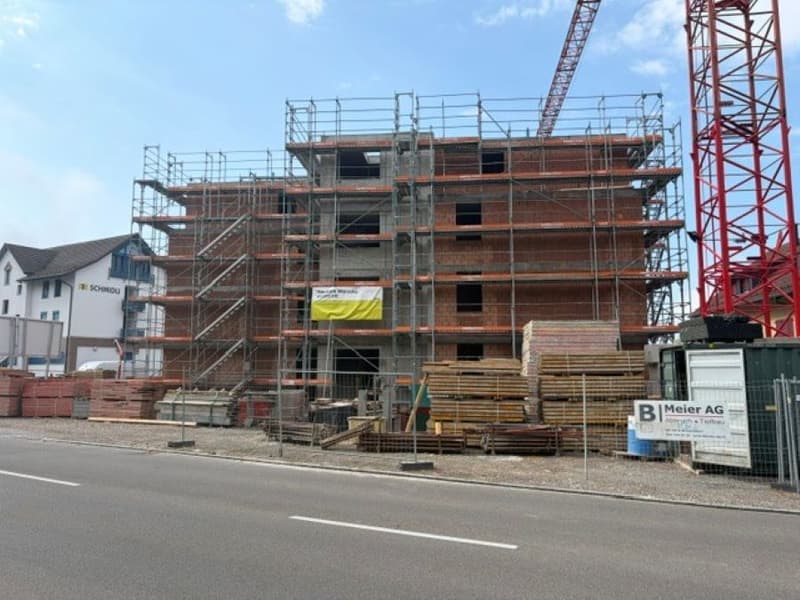 Grosszügige Loggia mit Weitblick! (3)