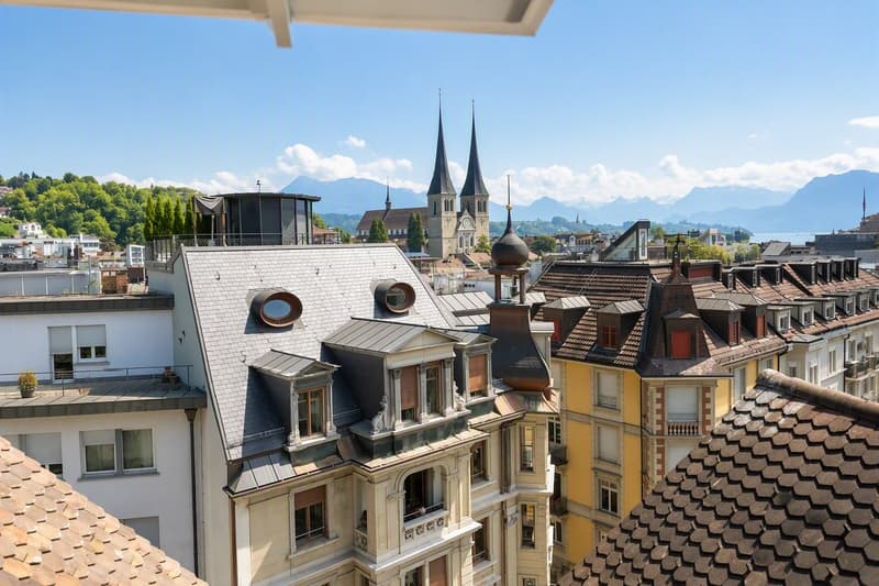 Wohnen über den Dächern des Löwen Center Luzern - Exklusive Maisonette-Attika Wohnung, 190m2 (12)