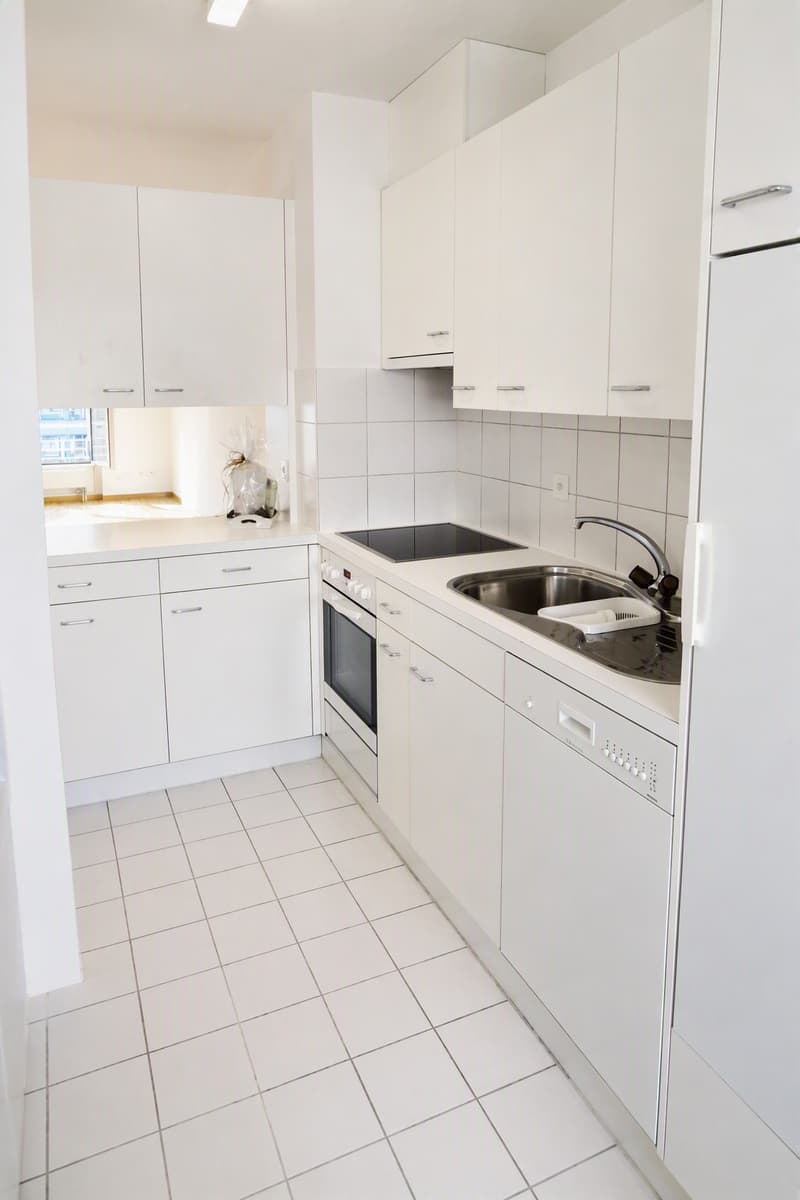 3.5 Maisonette-Wohnung im Löwen Center Luzern - befristet mieten bis Ende April 2028 (8)