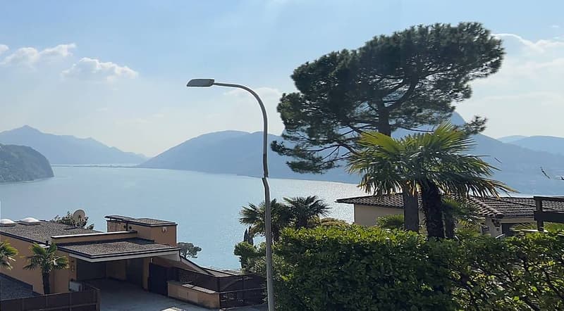 CASTAGNOLA - IMPERDIBILE VISTA LAGO / EINZIGARTIGER SEEBLICK (1)