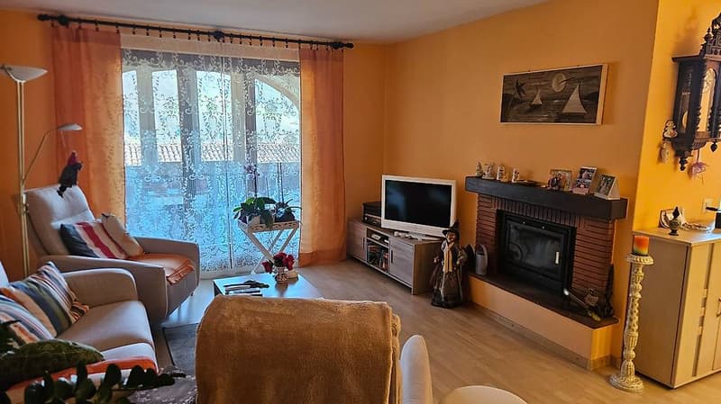 Casa unifamiliare ad Arogno (5)