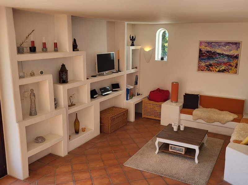 Detached house in southern location (10)