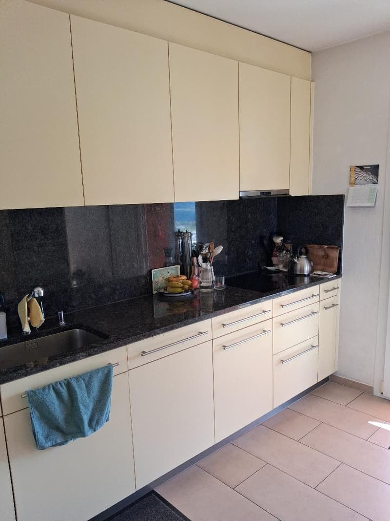 Casa unifamiliare indipendente in posizione panoramica (9)