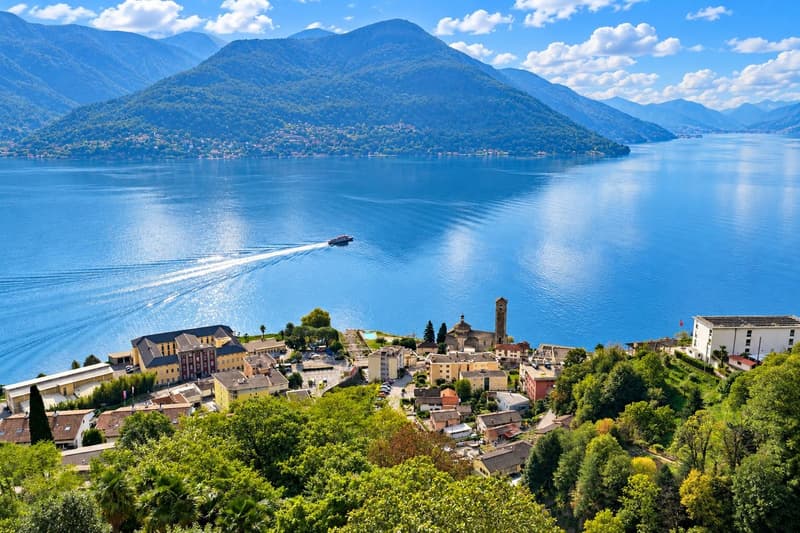Villa an atemberaubender Panoramalage (2)